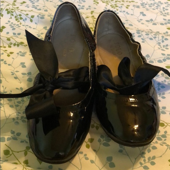 black patent ballerina size 3 excellent condition. - Picture 2 of 6